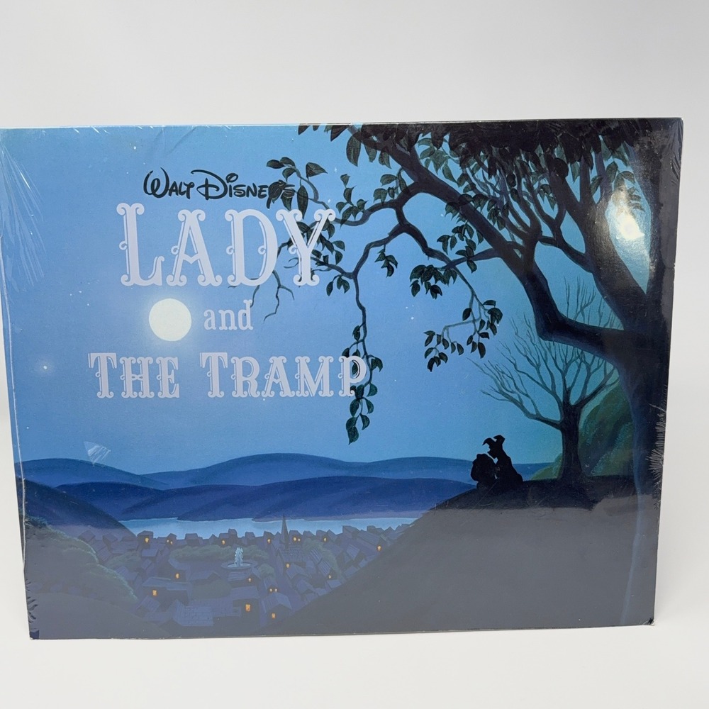 2006 Lady & Tramp Disney Store Four Glossy Lithograph Print Set w Folio Limited